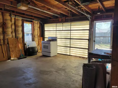 1225 Maple Ave, Macomb, IL 61455 photo 15