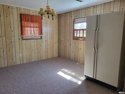 1225 Maple Ave, Macomb, IL 61455 photo 8