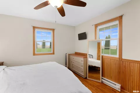 4042 Delavan Rd, Delavan, IL 61734 photo 19
