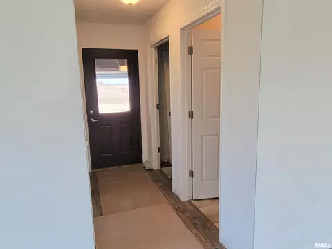 356 E Cypress Rd, Canton, IL 61520 photo 15