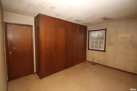 220 E Bittersweet Rd, Washington, IL 61571 photo 11