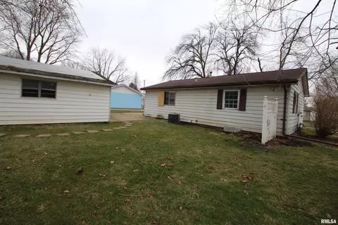 220 E Bittersweet Rd, Washington, IL 61571 photo 25