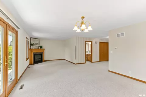 1817 Robin Ave, Morton, IL 61550 photo 13