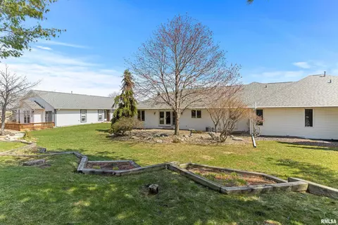 1817 Robin Ave, Morton, IL 61550 photo 4