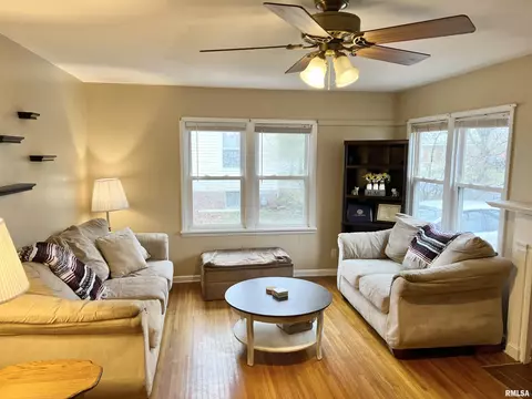 129 Normal St, Macomb, IL 61455 photo 4