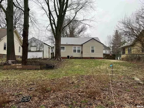 129 Normal St, Macomb, IL 61455 photo 24