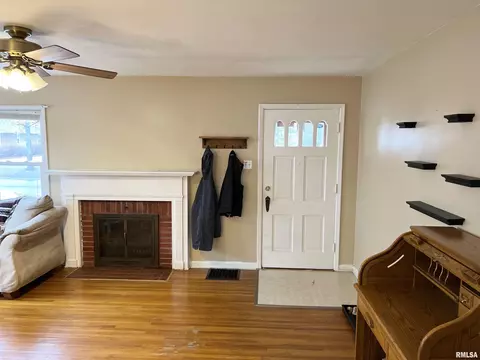 129 Normal St, Macomb, IL 61455 photo 6