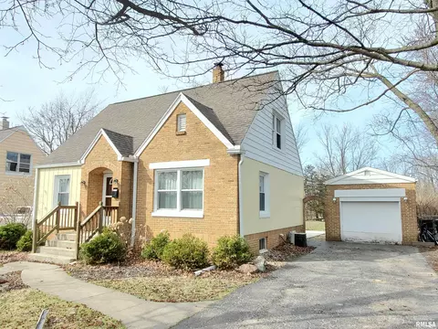 503 Sunset St, Eureka, IL 61530 photo 1