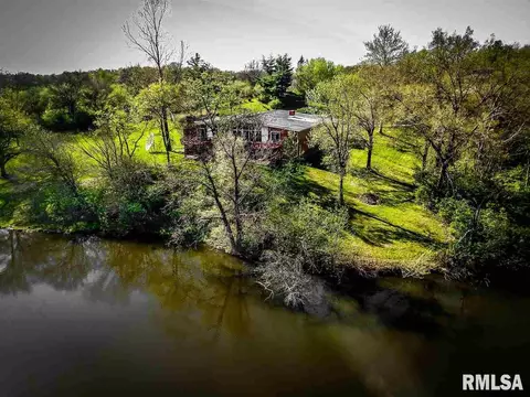 7 Marty Ln, Macomb, IL 61455 photo 1