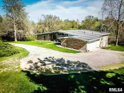 7 Marty Ln, Macomb, IL 61455 photo 3