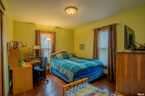 506 W Broad St, Roanoke, IL 61561 photo 25