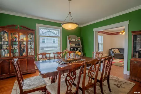 506 W Broad St, Roanoke, IL 61561 photo 13