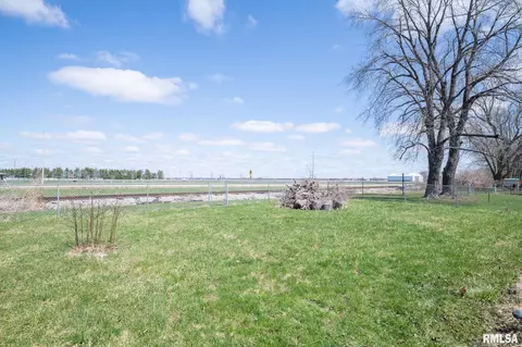 802 E 3rd St, Glasford, IL 61533 photo 40