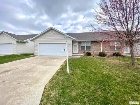 112 Marvin Ct, Germantown Hills, IL 61548 photo 1