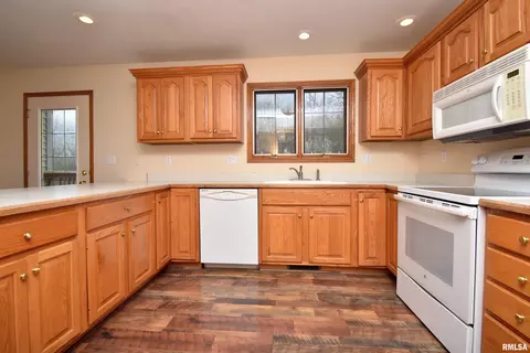 9344 W Lake Camelot Dr, Mapleton, IL 61547 photo 17