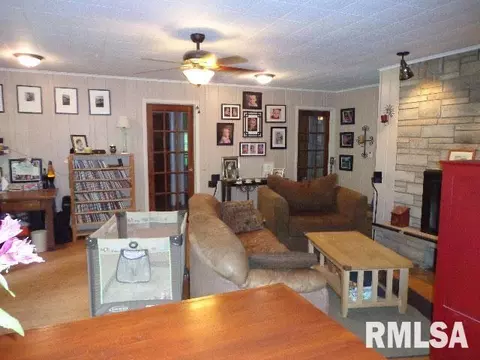 821 Orchard Dr, Macomb, IL 61455 photo 11
