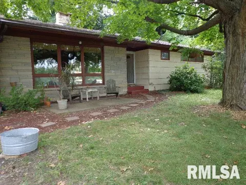 821 Orchard Dr, Macomb, IL 61455 photo 21
