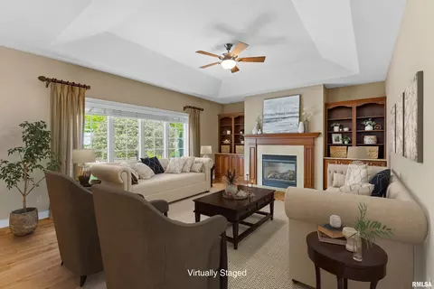 1602 Robin Ct, Morton, IL 61550 photo 8