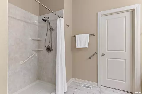1602 Robin Ct, Morton, IL 61550 photo 31