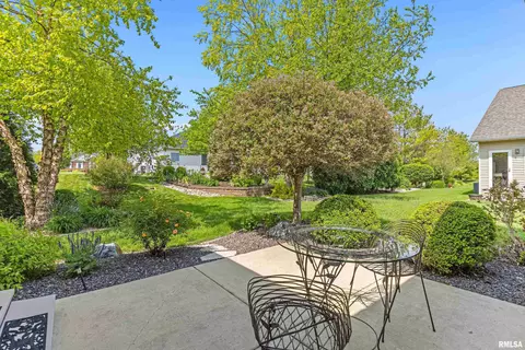 1602 Robin Ct, Morton, IL 61550 photo 47