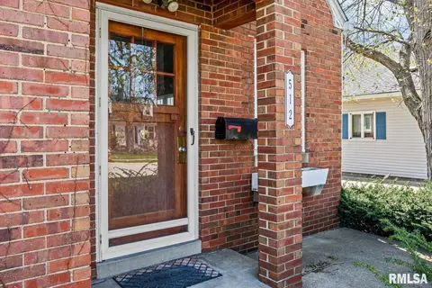 512 S Mathis Ave, Morton, IL 61550 photo 3