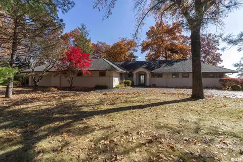 9318 N Picture Ridge Rd, Peoria, IL 61615