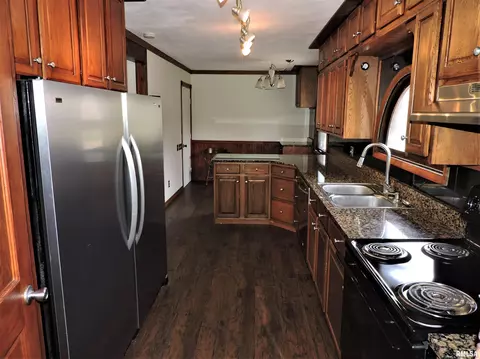 3918 S Autumn Dr, Mapleton, IL 61547 photo 8