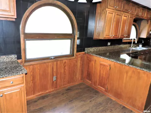 3918 S Autumn Dr, Mapleton, IL 61547 photo 5