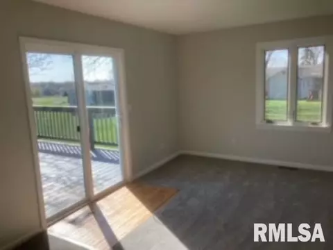 1503 Sunset Dr, Washington, IL 61571 photo 11