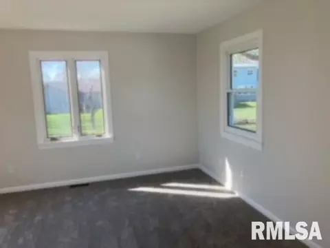1503 Sunset Dr, Washington, IL 61571 photo 10
