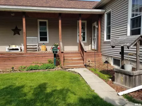243 E Olive St, Canton, IL 61520 photo 41