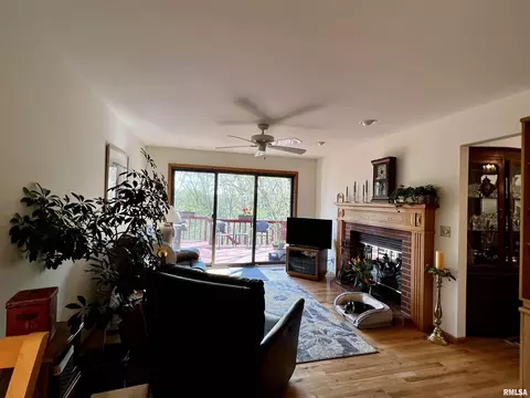 10600 E 1000th St, Macomb, IL 61455 photo 9