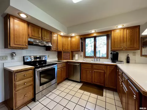 10600 E 1000th St, Macomb, IL 61455 photo 16
