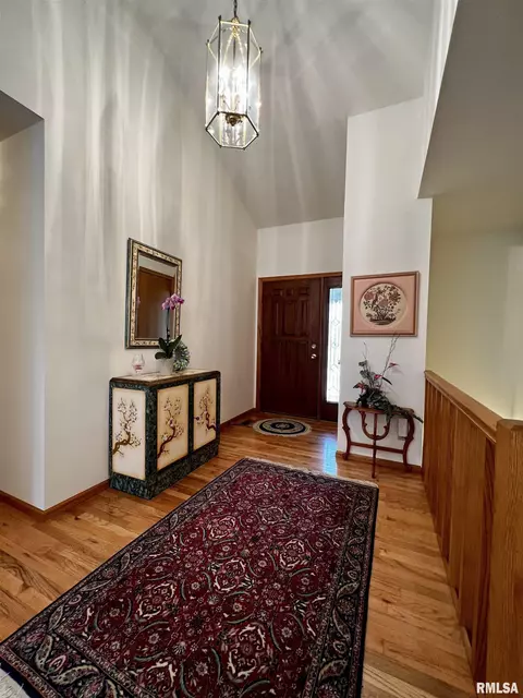 10600 E 1000th St, Macomb, IL 61455 photo 2