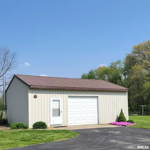 9510 S Mapleton Rd, Mapleton, IL 61547 photo 4