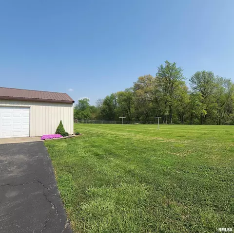 9510 S Mapleton Rd, Mapleton, IL 61547 photo 38