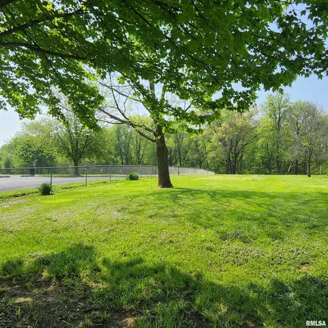 9510 S Mapleton Rd, Mapleton, IL 61547 photo 5