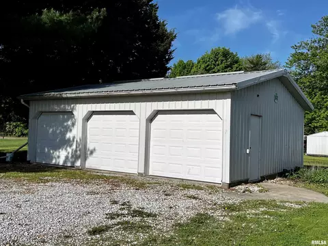 712 N State St, Macomb, IL 61455 photo 23