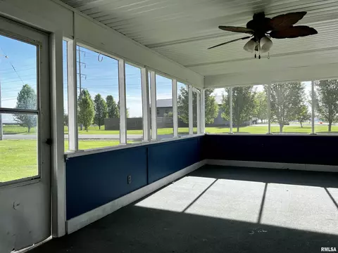 712 N State St, Macomb, IL 61455 photo 20