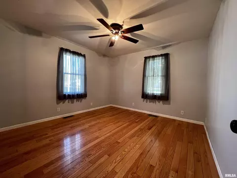 712 N State St, Macomb, IL 61455 photo 12