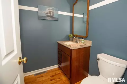 309 W Gloria Dr, Eureka, IL 61530 photo 10