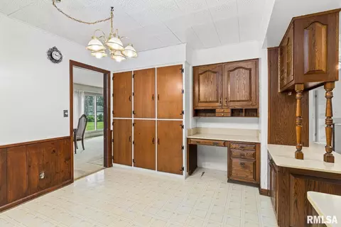 120 E High Point Rd, Peoria, IL 61614 photo 15