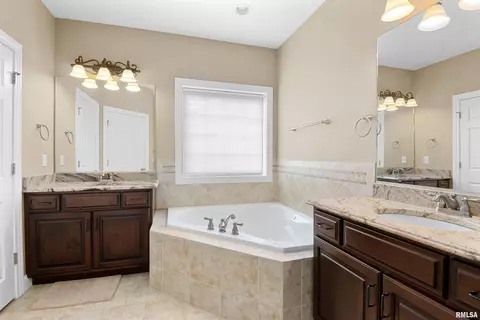 2308 W Augusta Dr, Dunlap, IL 61525 photo 26