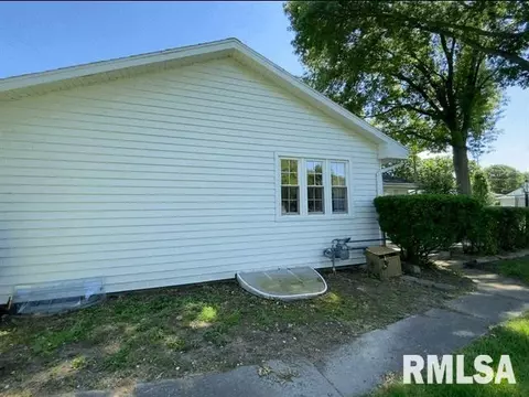 902 S Candy Ln, Macomb, IL 61455 photo 48