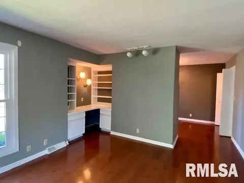 902 S Candy Ln, Macomb, IL 61455 photo 11