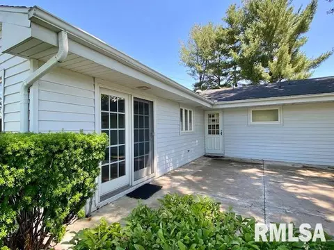 902 S Candy Ln, Macomb, IL 61455 photo 43