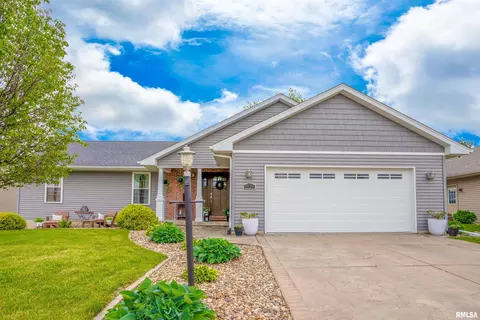 809 Simon St, Washington, IL 61571 photo 1