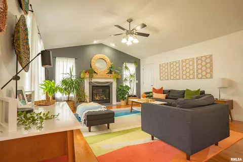 809 Simon St, Washington, IL 61571 photo 8