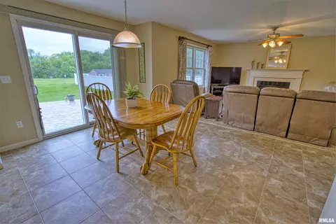 5810 W Brookmere St, Edwards, IL 61528 photo 10