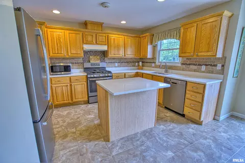 5810 W Brookmere St, Edwards, IL 61528 photo 12